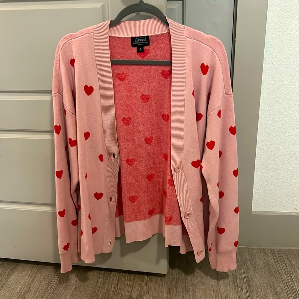 Cute heart sweater !!!